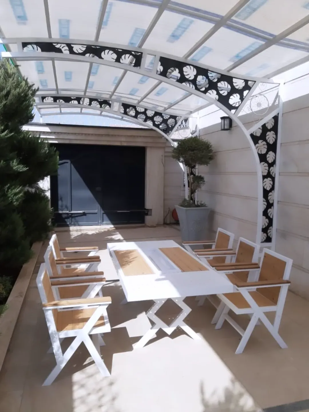 ست صندلی ۶نفره و آتشدان